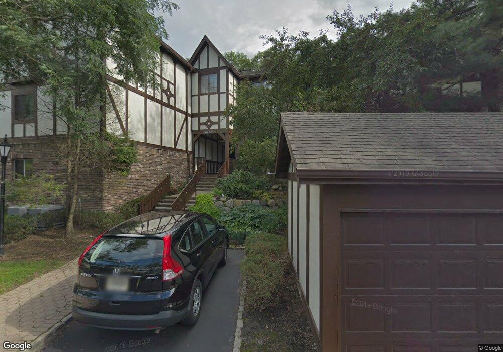 2607 Hemingway Ln unit 2607, Mahwah, NJ 07430 - photo 1