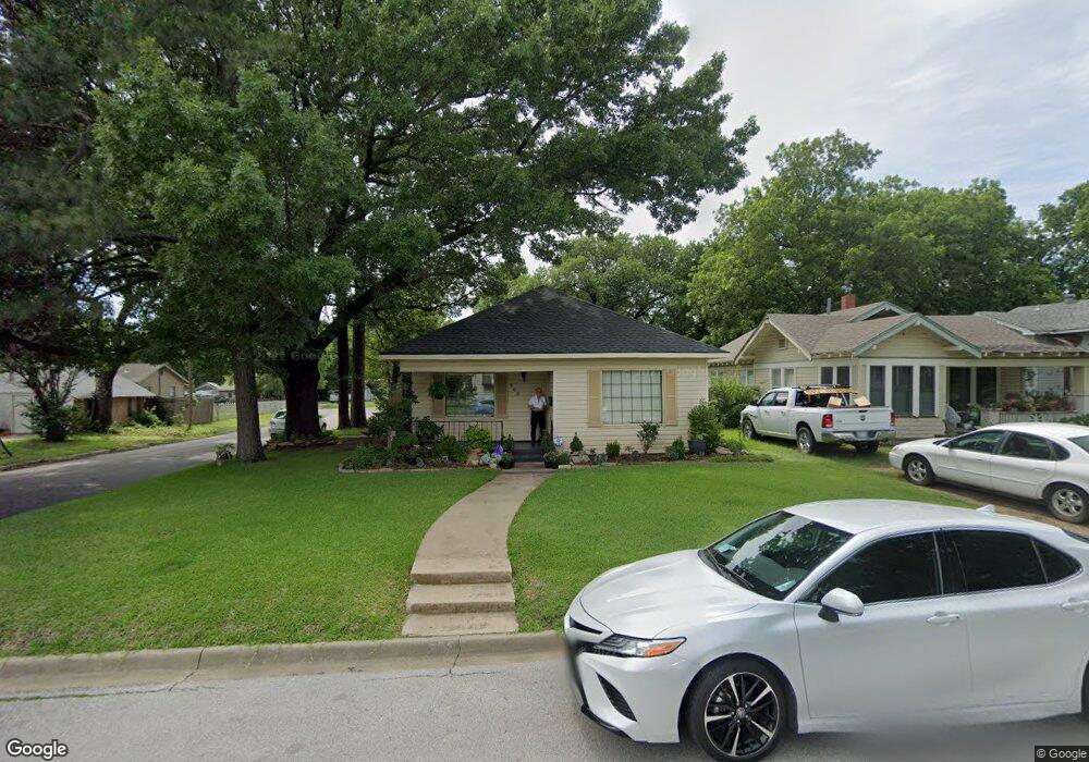 903 Burch St, Ardmore, OK 73401 - photo 1