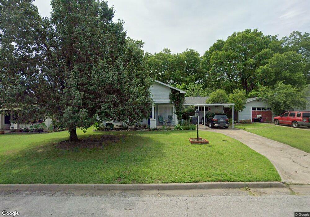 909 Burch St, Ardmore, OK 73401 - photo 1