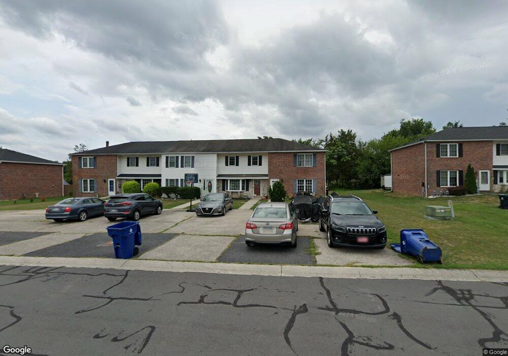 2728 Meadow Dr unit 14, Gettysburg, PA 17325 - photo 1