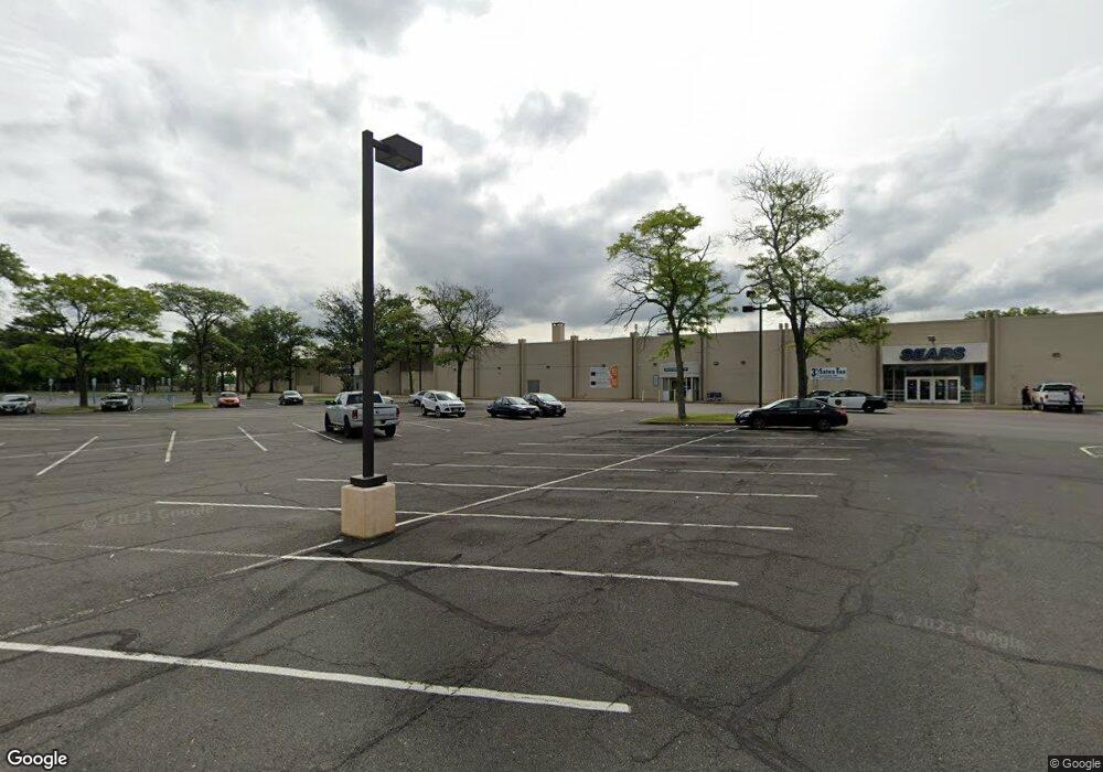 111 Sadie Cir, New Brunswick, NJ 08901 - photo 1