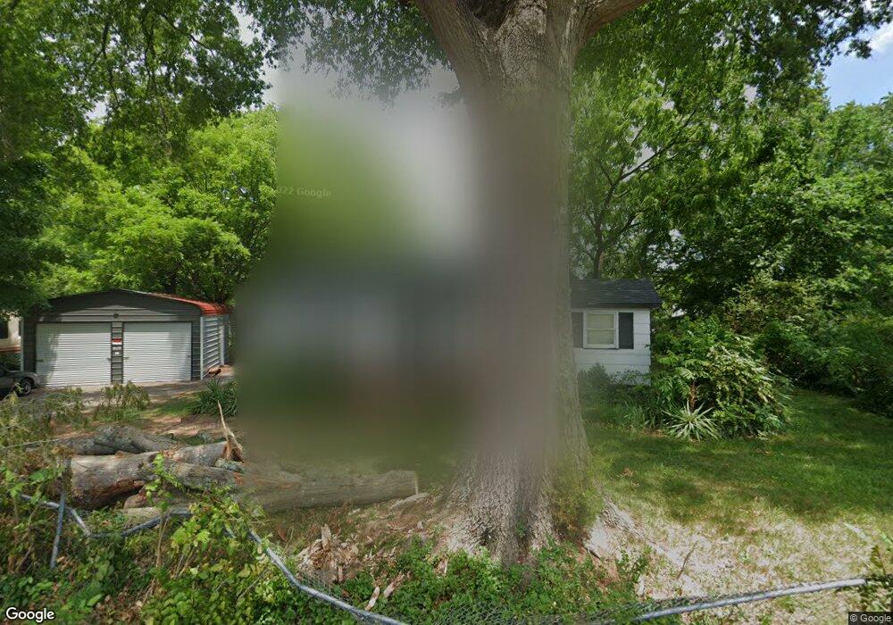 1709 Lynnwood Dr, Statesville, NC 28677 - photo 1