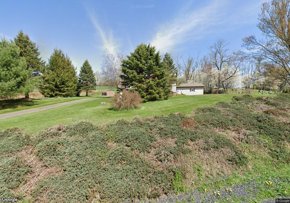 191 Sandy Banks Rd, Greenfield Township, PA 18407 - photo 1