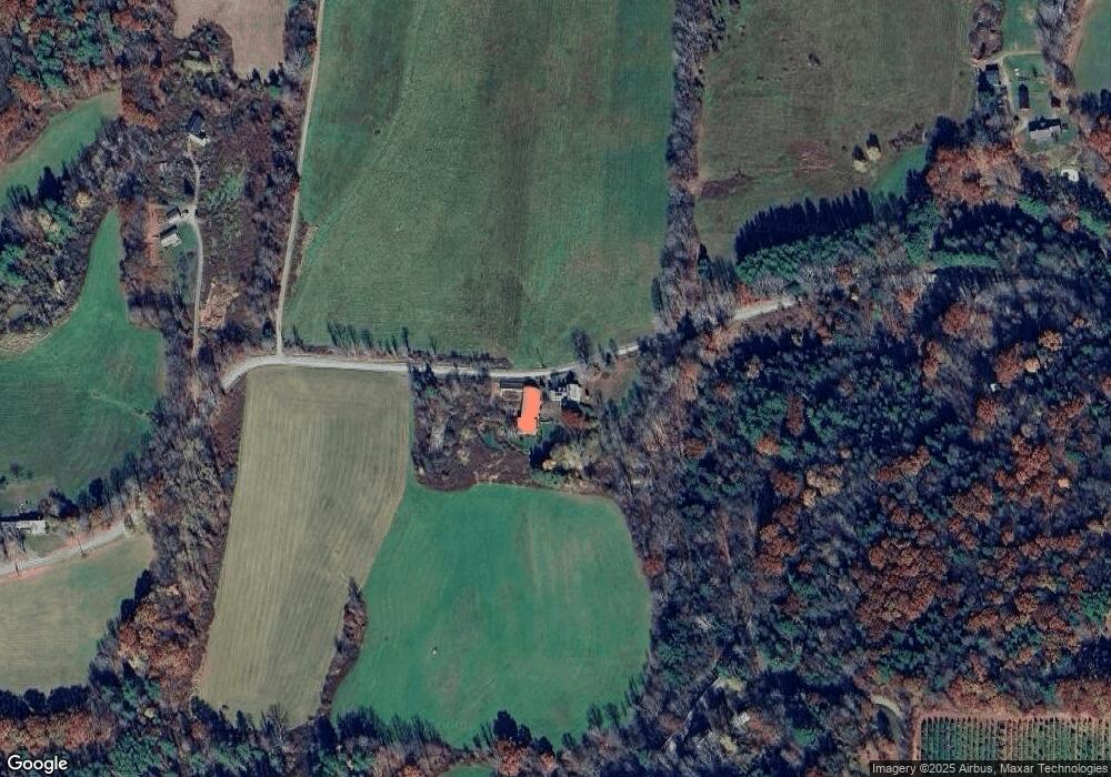 114 Abbott Rd, Brattleboro, VT 05301 - photo 1