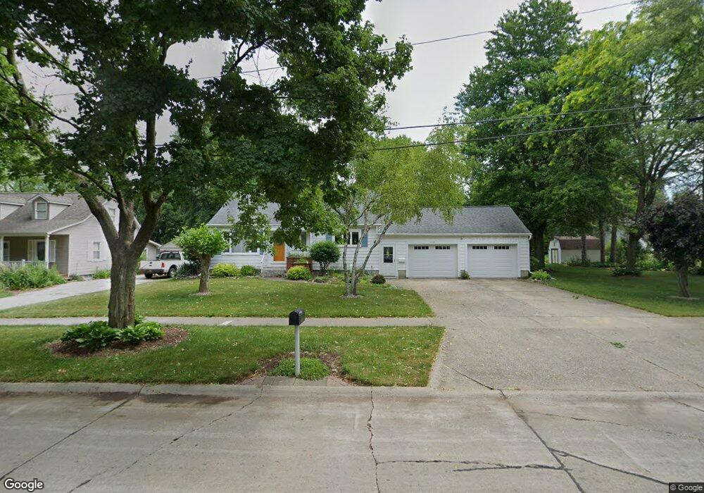 1115 Pine St, Frankenmuth, MI 48734 - photo 1