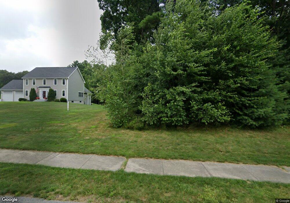 7 Olde Carriage Ln, Douglas, MA 01516 - photo 1