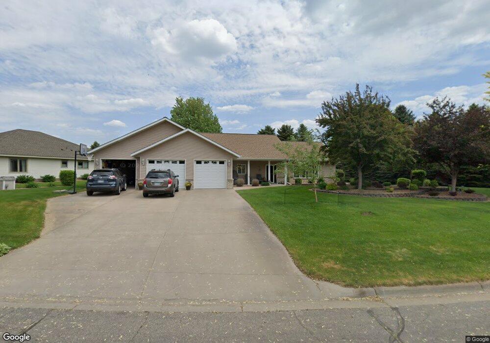 252 Hendryx St, Sauk Centre, MN 56378 - photo 1