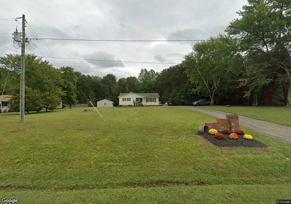 3213 Essex Mill Rd, Dunnsville, VA 22454 - photo 1