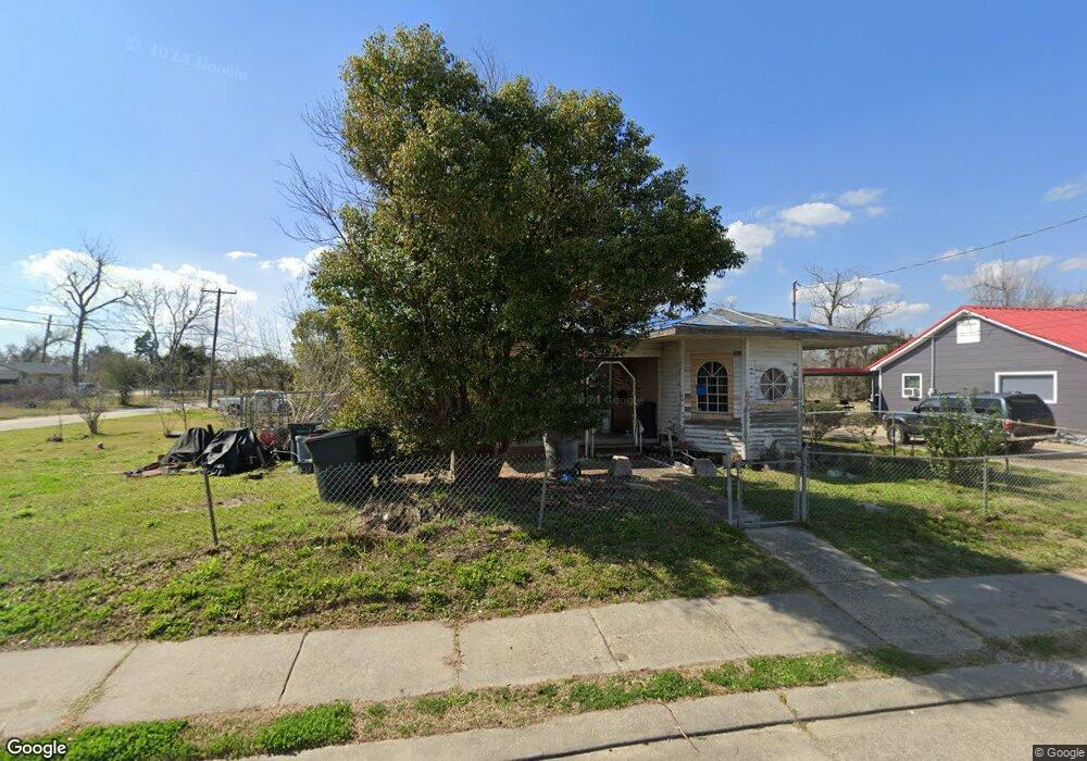 703 Jake St, Lake Charles, LA 70601 - photo 1