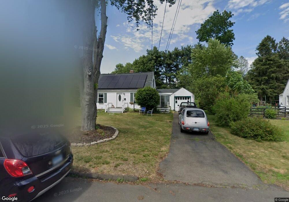 2 Howe Ct, East Haven, CT 06512 - photo 1