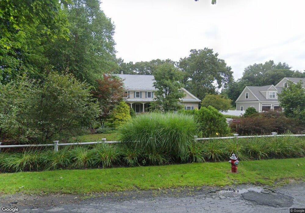 561 Harrington Ave, Concord, MA 01742 - photo 1