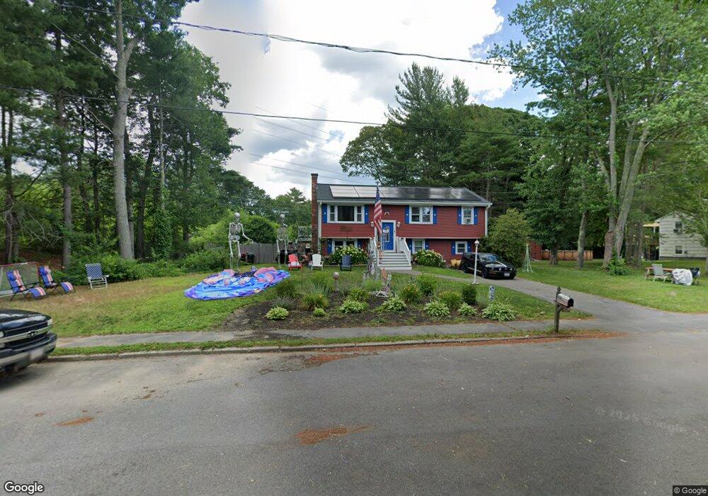 91 Atkinson Dr, Bridgewater, MA 02324 - photo 1