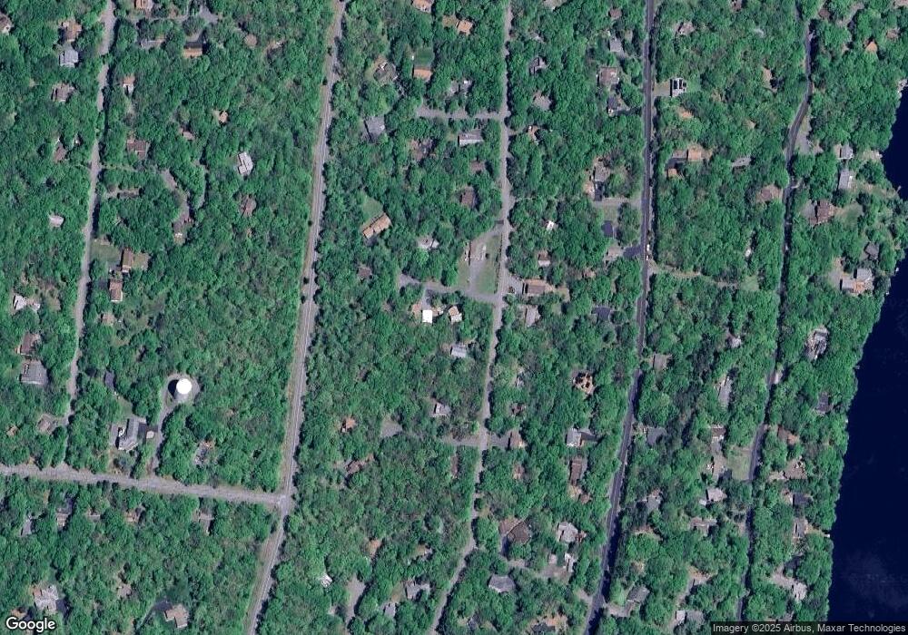 801 Warbler Ct, Hawley, PA 18428 - photo 1