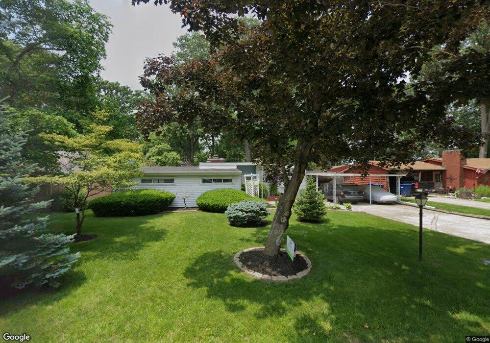 319 Ellenhurst Dr, Anderson, IN 46012 - photo 1