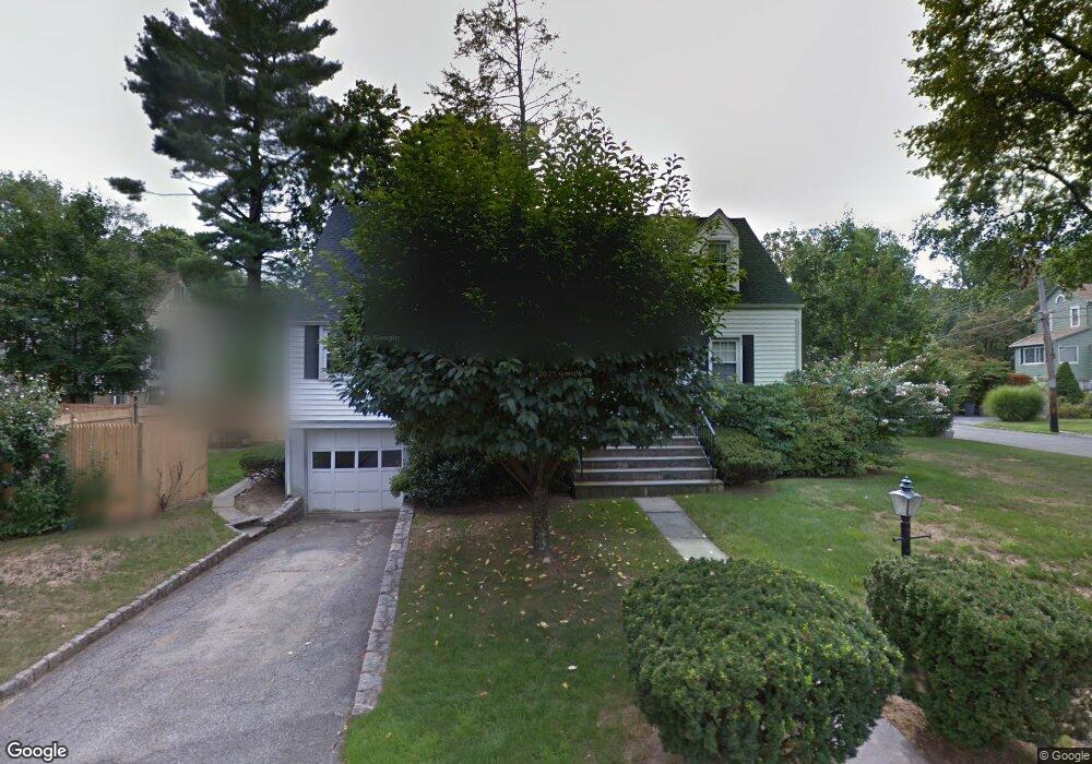 11 Briary Rd, Dobbs Ferry, NY 10522 - photo 1