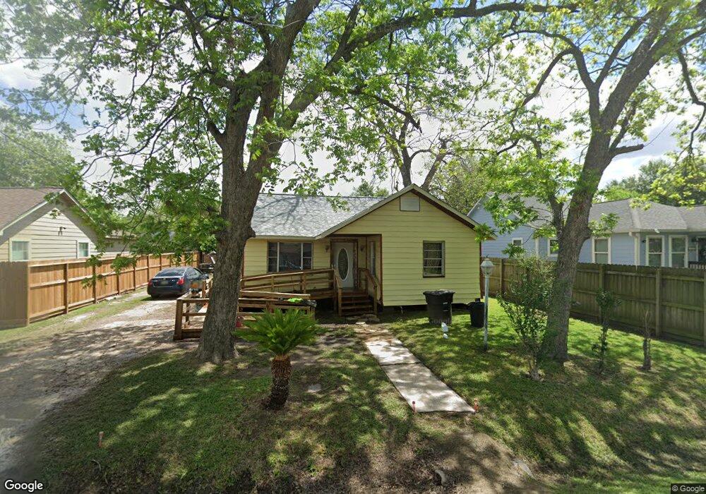 4102 Delhi St, Houston, TX 77022 - photo 1