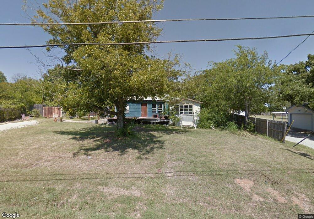 126 Avondale Ave, Azle, TX 76020 - photo 1