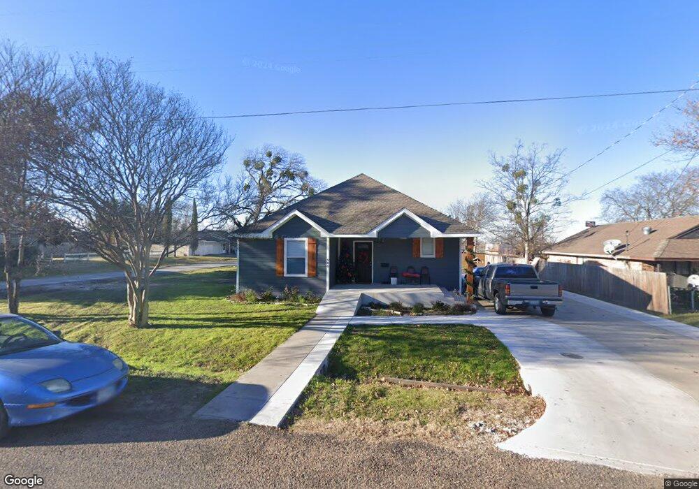 900 E Crockett St, Ennis, TX 75119 - photo 1