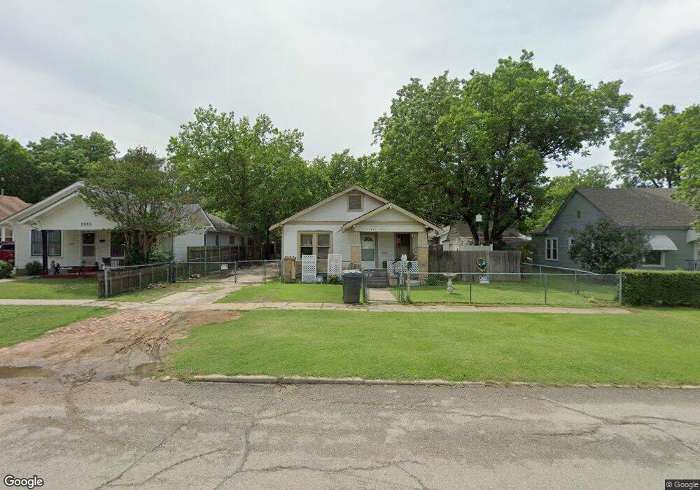 1327 Hargrove St, Ardmore, OK 73401 - photo 1