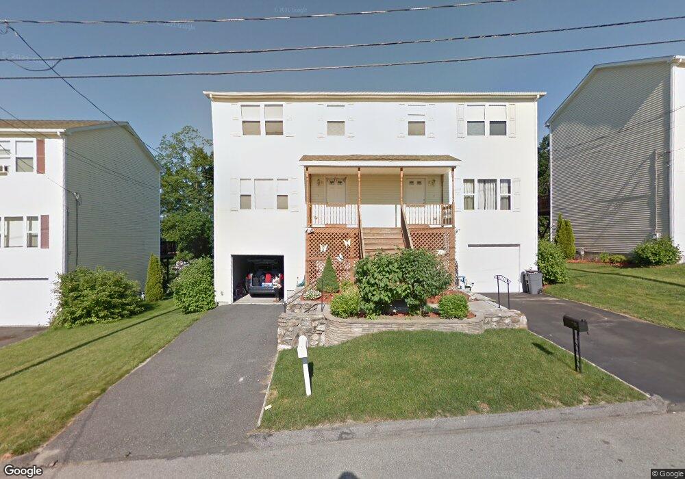 17 Arrowsic St, Worcester, MA 01606 - photo 1