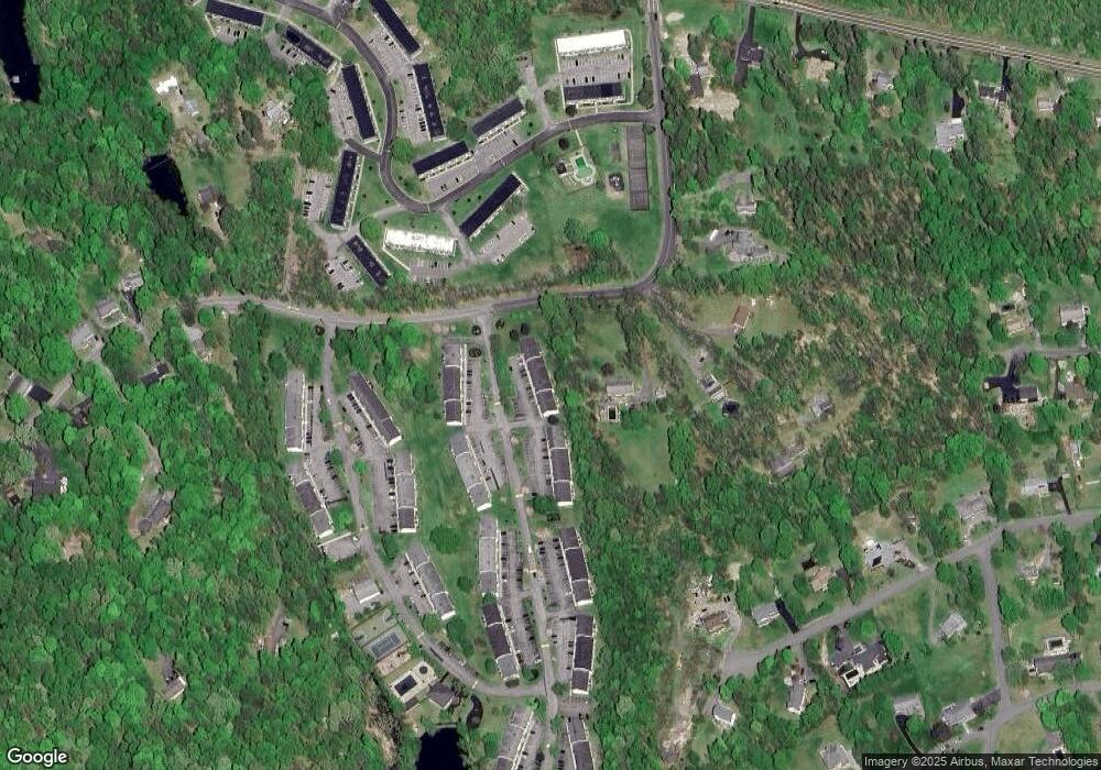 5 Scarborough Ln unit A, Wappingers Falls, NY 12590 - photo 1