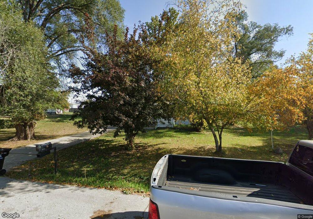 4361 NE 8th St, Des Moines, IA 50313 - photo 1