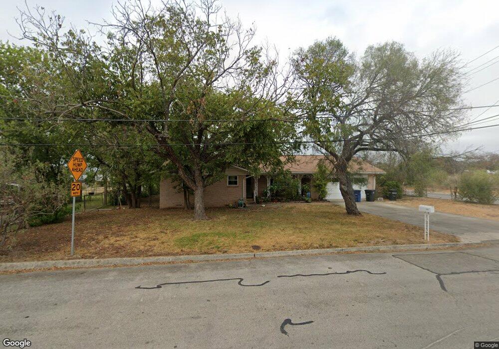 1395 Rivercrest Dr, New Braunfels, TX 78130 - photo 1