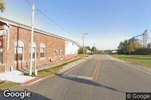 310 N East St, MacKsburg, IA 50155