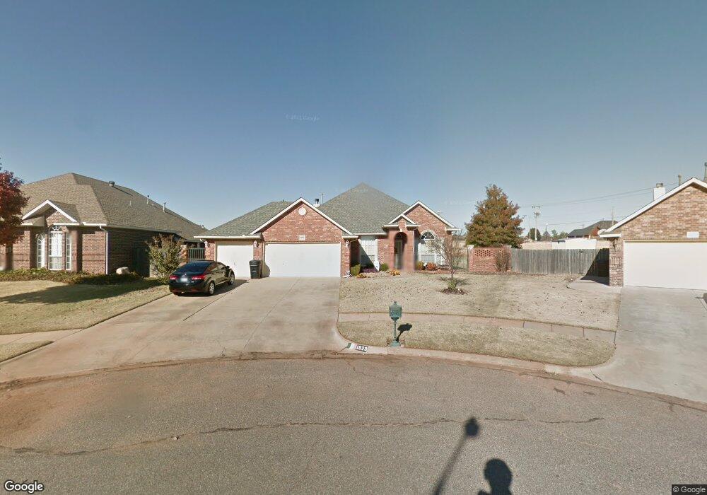 1829 NE 11th St, Moore, OK 73160 - photo 1