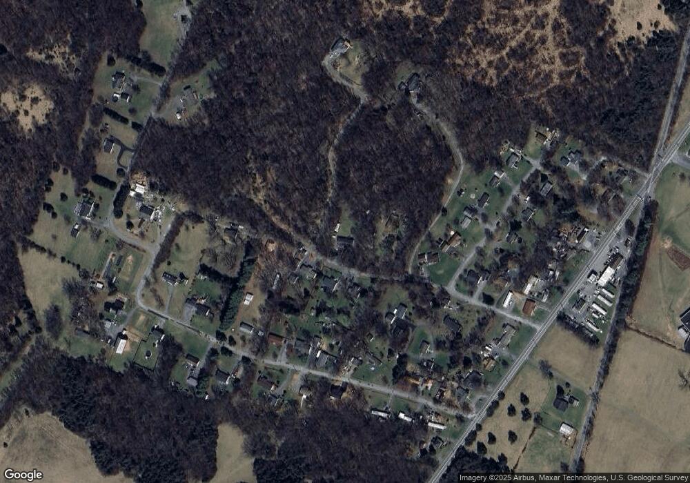 186 Outback Dr, Bunker Hill, WV 25413 - photo 1