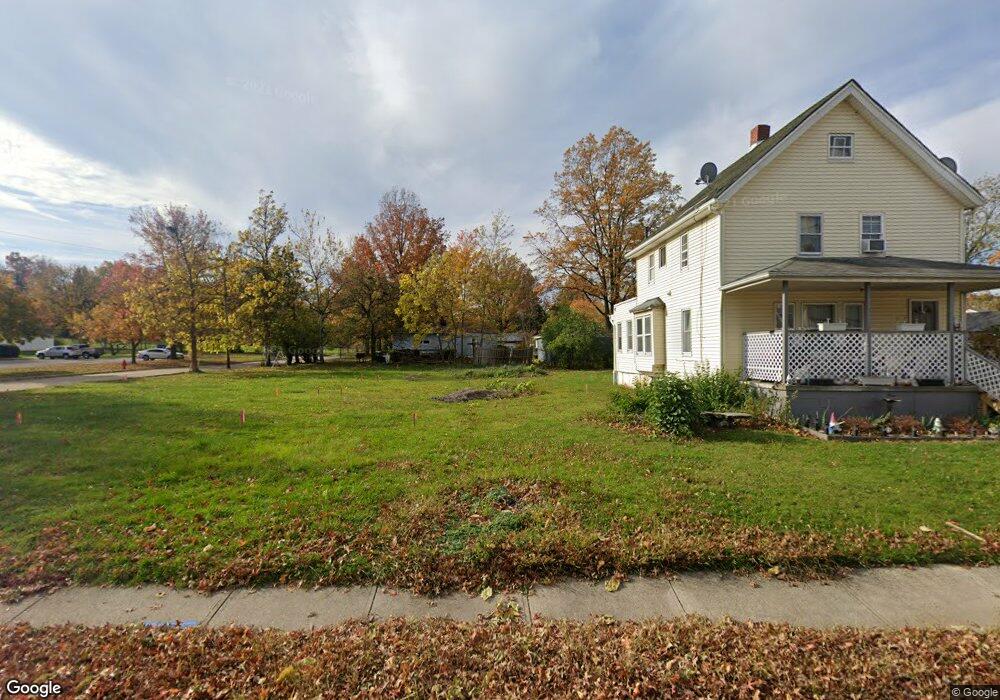 1916 Robindale St, Wickliffe, OH 44092 - photo 1