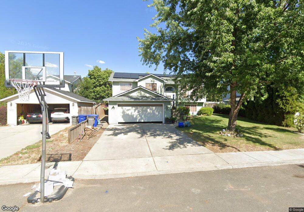 1010 N Lindsay St, Medical Lake, WA 99022 - photo 1