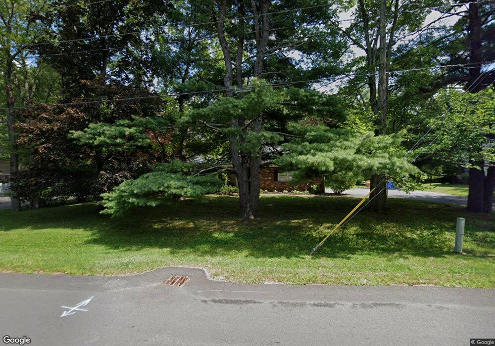 1024 Hickory Rd, Schenectady, NY 12309 - photo 1