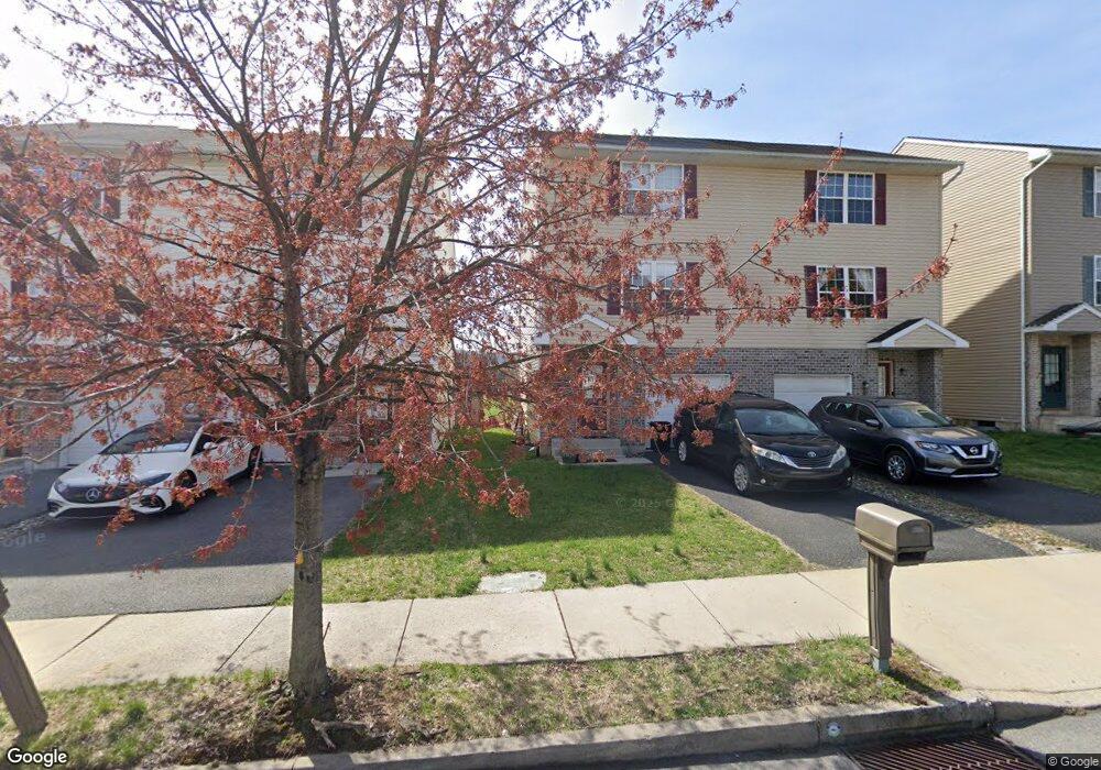1030 W Tioga St, Allentown, PA 18103 - photo 1