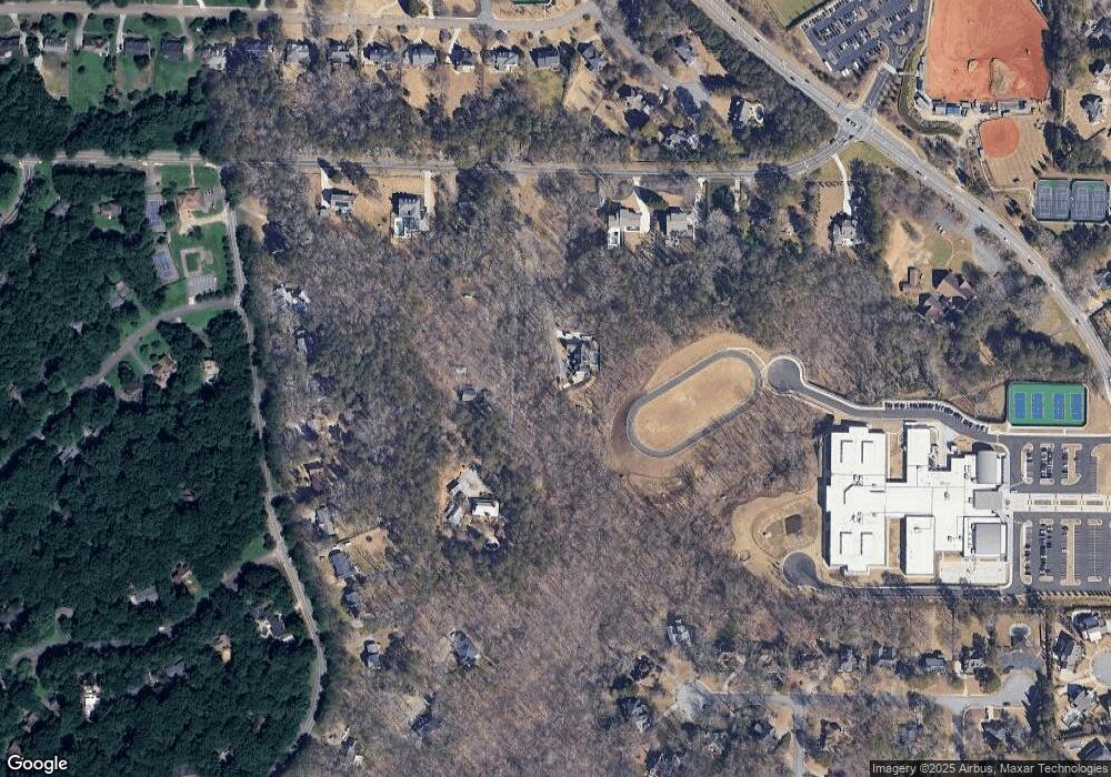 610 Jones Rd, Roswell, GA 30075 - photo 1