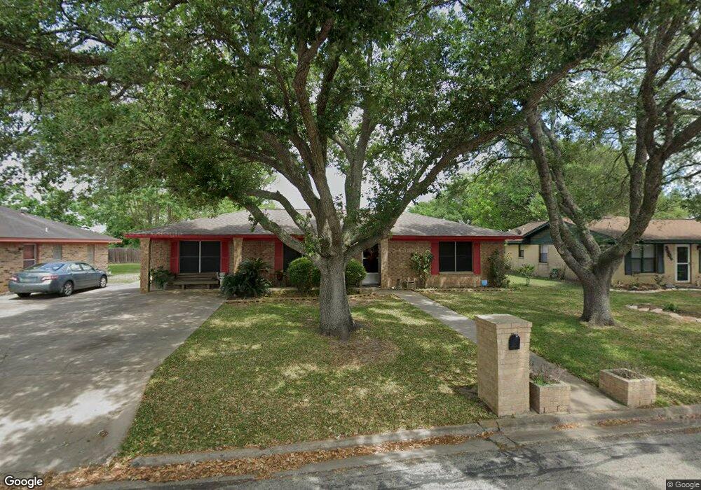 3417 Maple Dr, Bay City, TX 77414 - photo 1