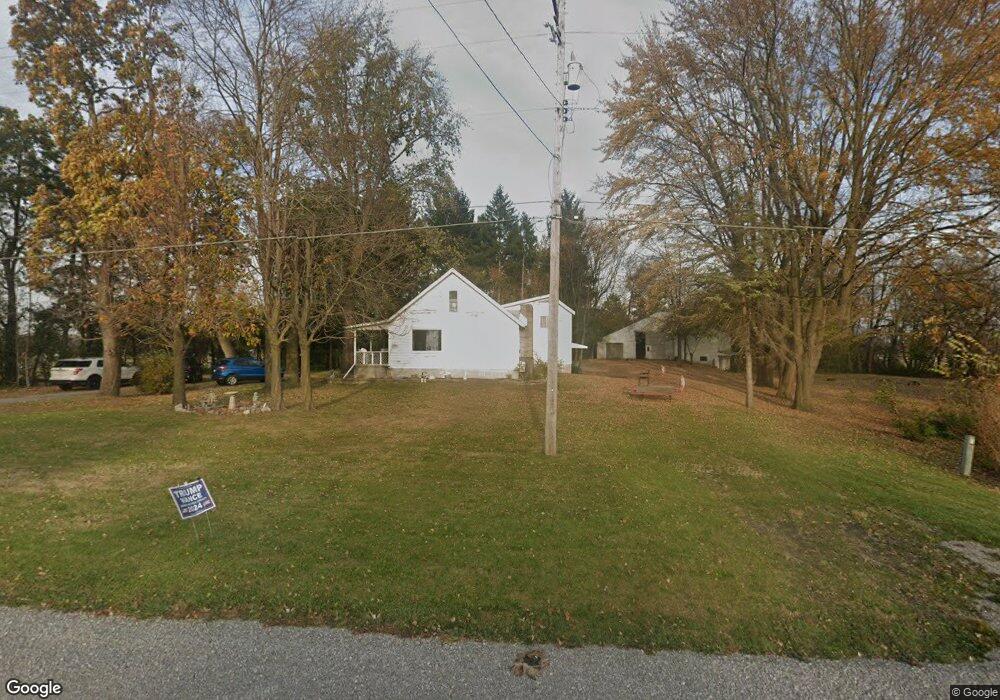 11595 Dixie Hwy, Birch Run, MI 48415 - photo 1