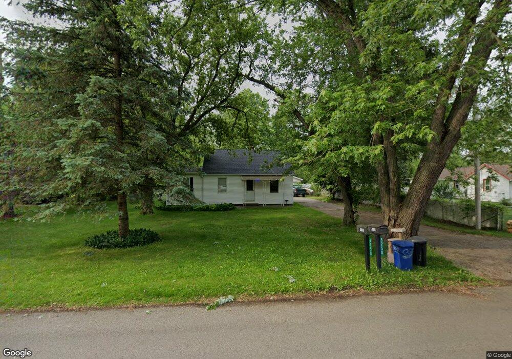 5250 Roberts Dr, Flint, MI 48506 - photo 1