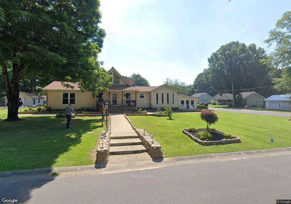 2120 Dialsdale Dr SW, Cullman, AL 35055 - photo 1