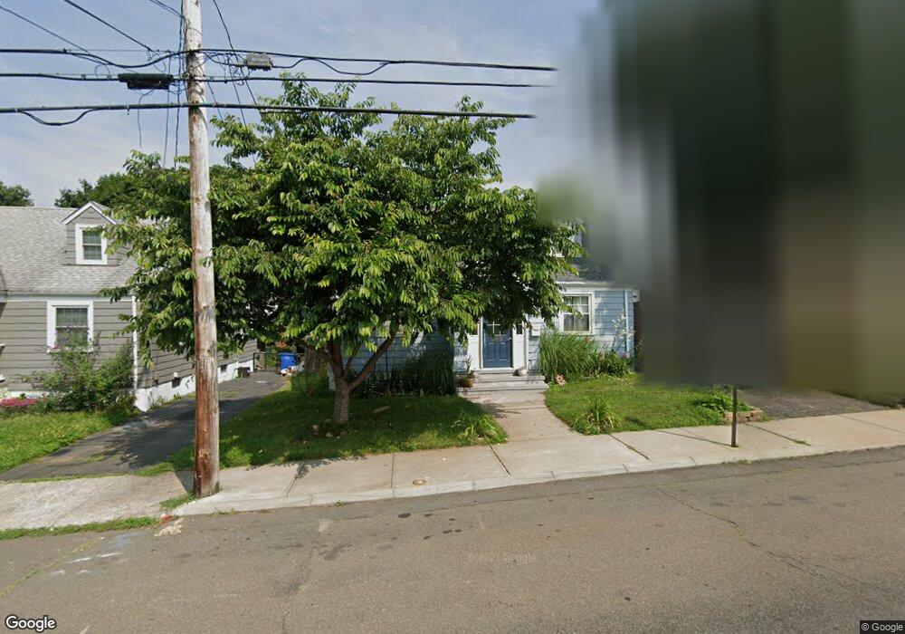 266 Lighthouse Rd, New Haven, CT 06512 - photo 1