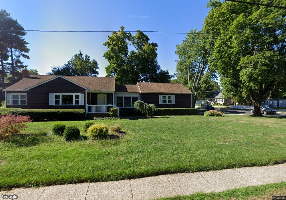 872 Woodlane Rd, Mount Holly, NJ 08060 - photo 1