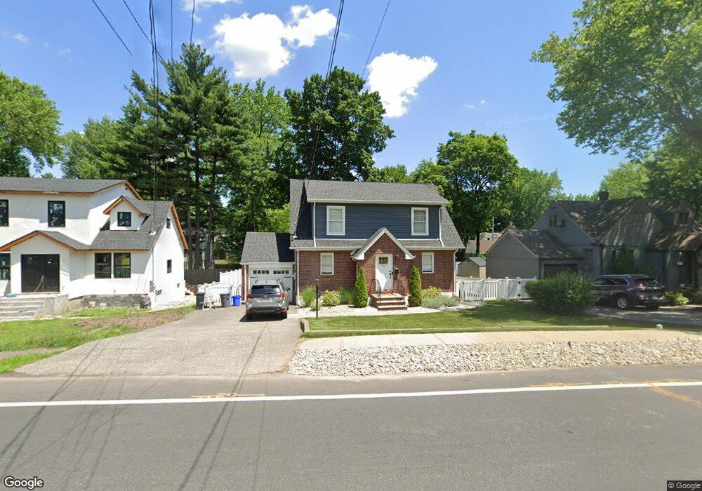 442 Knickerbocker Rd, Cresskill, NJ 07626 - photo 1