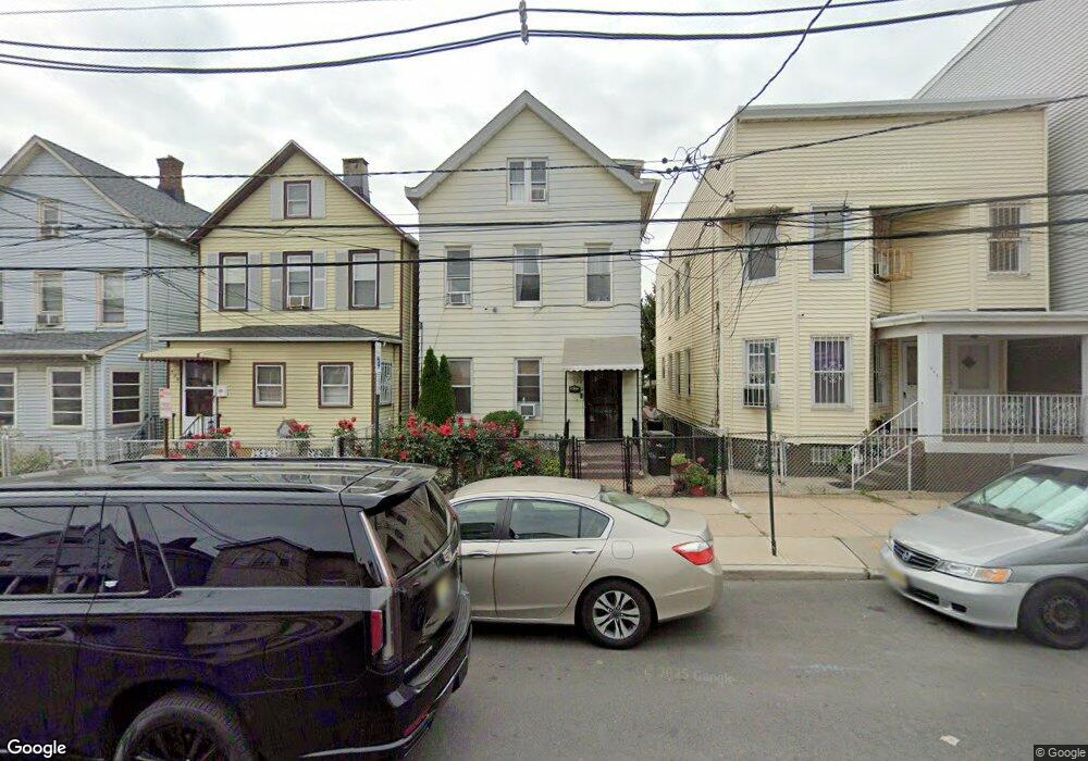 322 S Park St, Elizabethport, NJ 07206 - photo 1