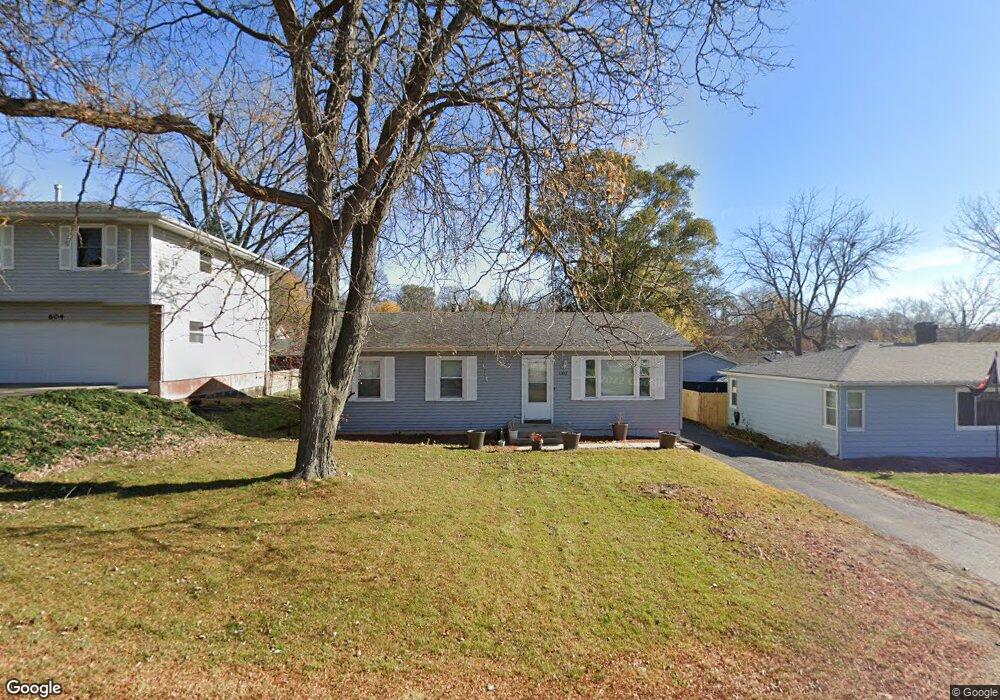 602 Mohican Trail, Lake In the Hills, IL 60156 - photo 1