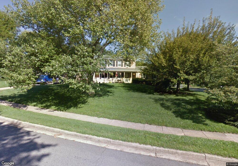 10700 Buckingham Rd, Fairfax, VA 22032 - photo 1