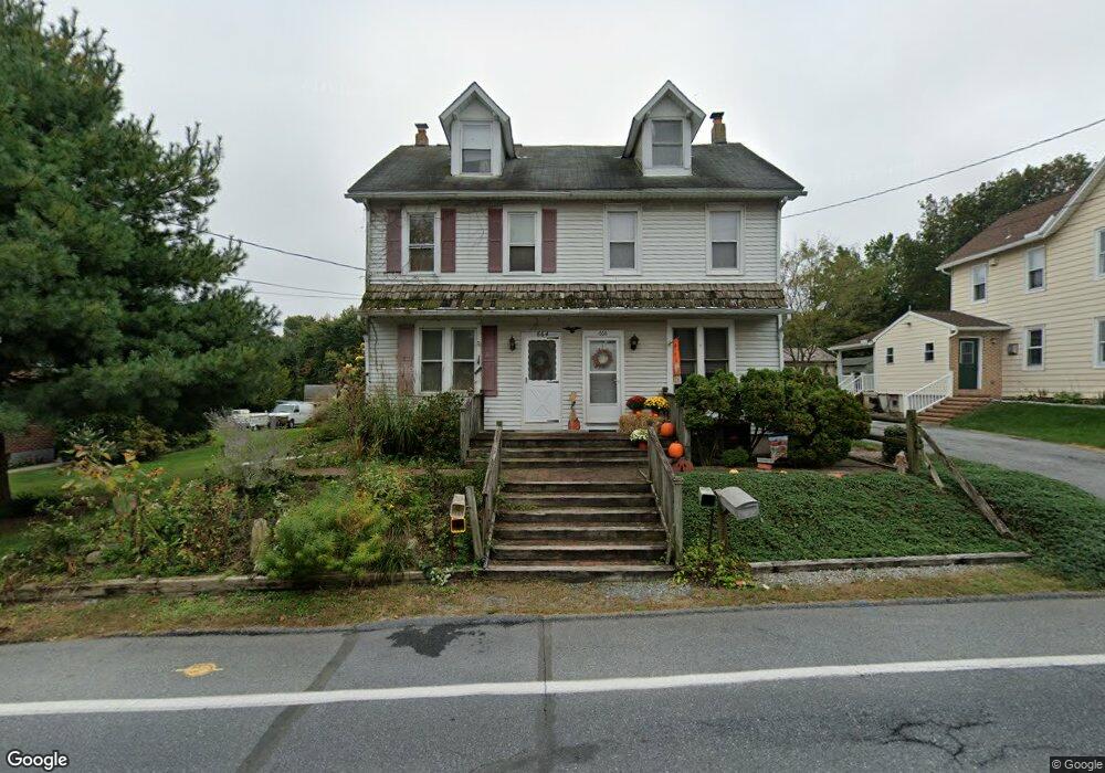 664 Mountain View Rd, Reading, PA 19607 - photo 1