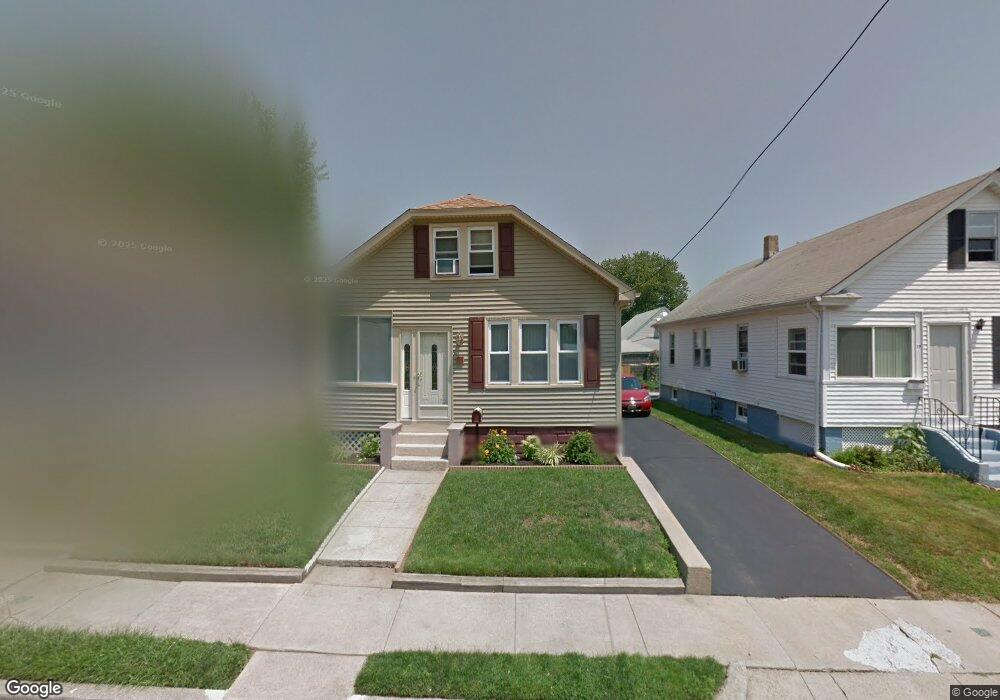27 Cadillac Ave, Cranston, RI 02910 - photo 1