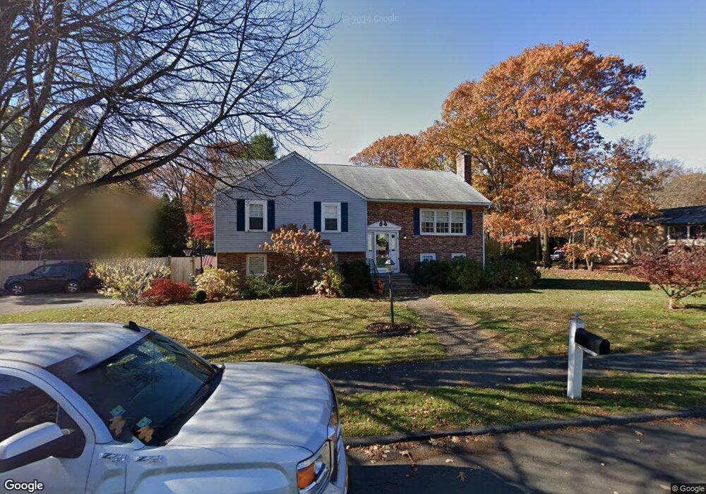 32 Longbow Rd, Danvers, MA 01923 - photo 1