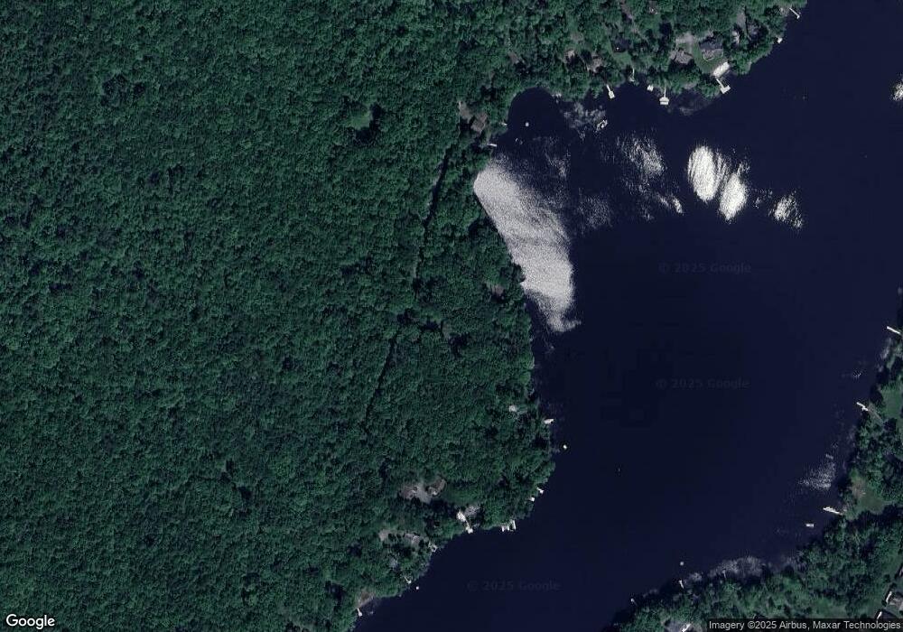 464 W Shore Dr, Hawley, PA 18428 - photo 1