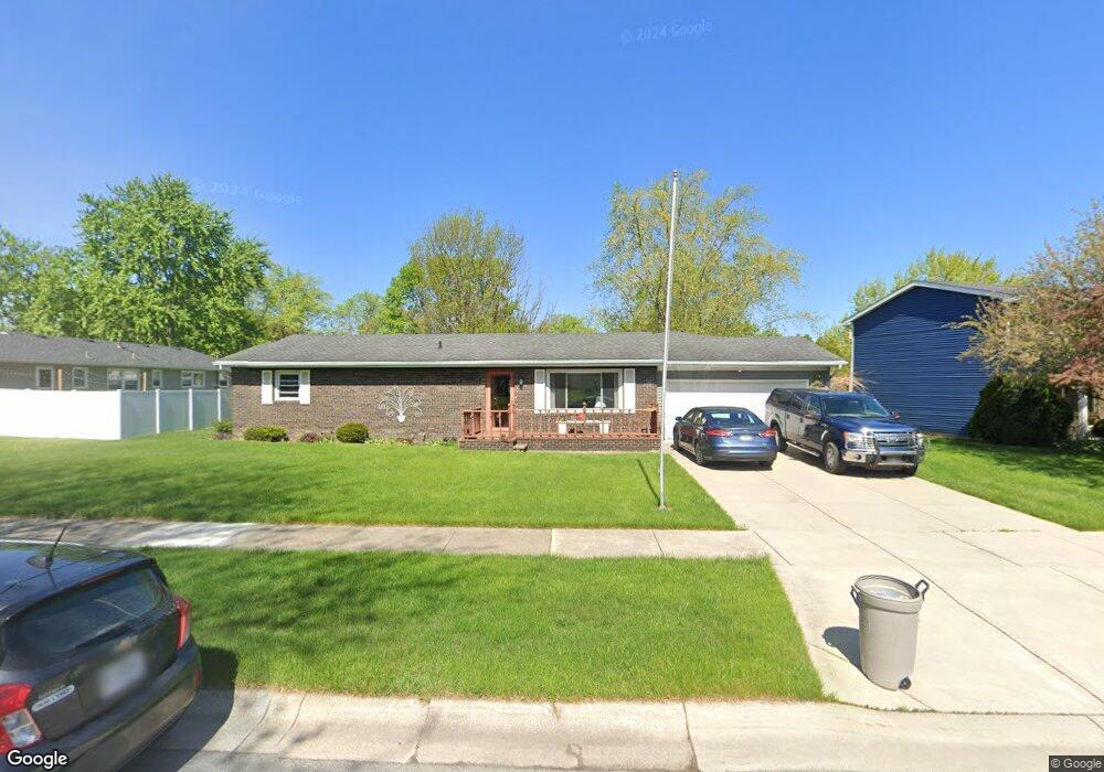 1165 Maxwell St, Crown Point, IN 46307 - photo 1